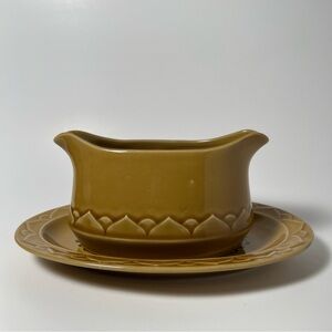 Golden Seville Stoneware Gravy Boat & Underplate